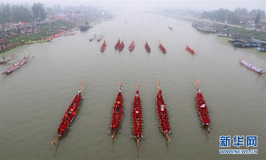 女警花闺房处女学习新技能准备晋升 示例图 - 说明文字