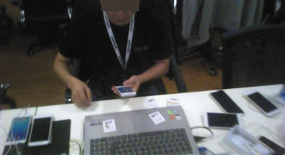 尽情在房间里玩耍游戏冷狐版下载-2021最新冷狐游戏下载链接 示例图 - 说明文字