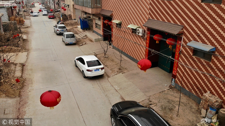 zoomservo兽-科技幻想未来生物 示例图 - 说明文字