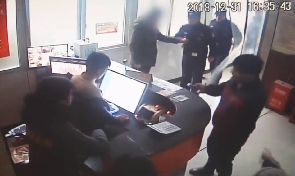 18岁流白浆原因-生理现象还是需要治疗-荟 示例图 - 说明文字