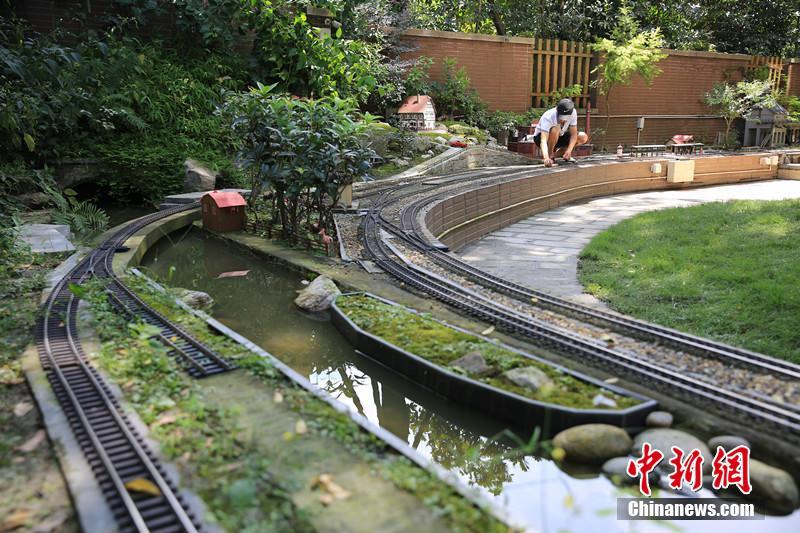 2023奥门正版生肖图v5.6.5 - 生肖图软件下载 示例图 - 说明文字