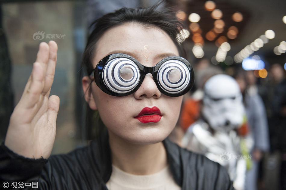 在城市乡村间 gary农民工的奋斗故事 示例图 - 说明文字