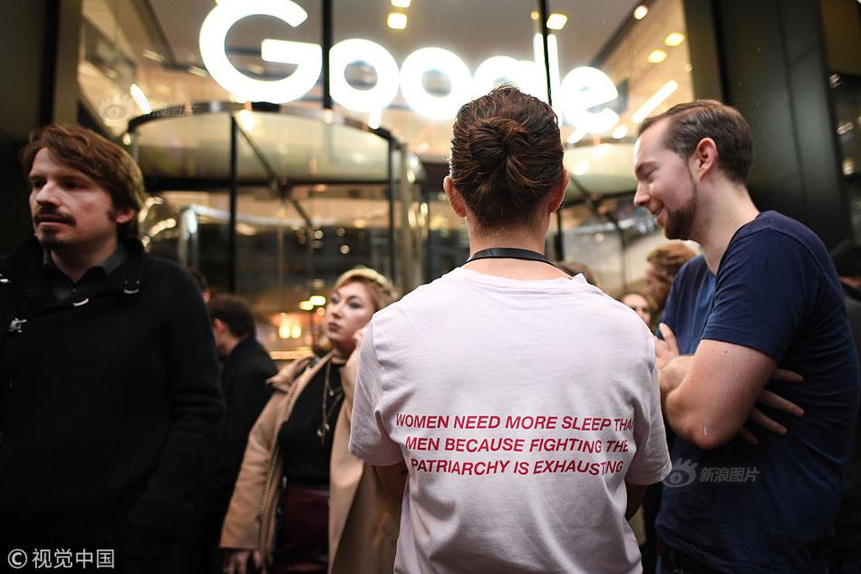 女警花闺房处女学习新技能准备晋升 示例图 - 说明文字