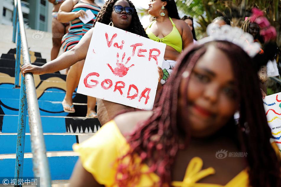 尽情在房间里玩耍游戏冷狐版下载-2021最新冷狐游戏下载链接 示例图 - 说明文字