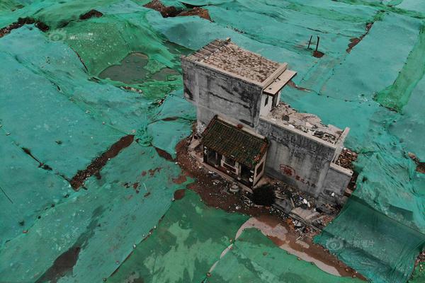 女警花闺房处女学习新技能准备晋升 示例图 - 说明文字