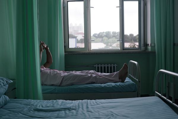 26uuu偷拍亚洲欧洲综合精彩镜头 示例图 - 说明文字