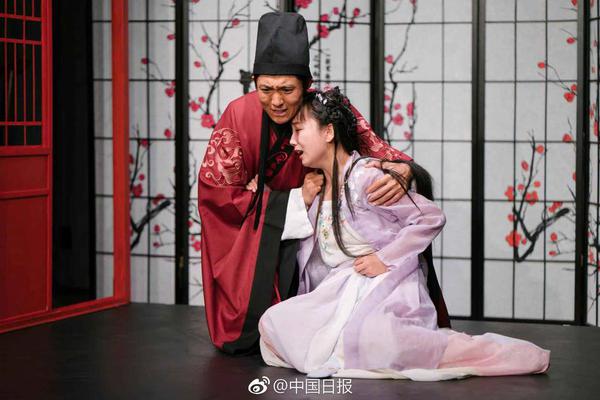 惊人色骚妇公共场合大胆视频曝光 示例图 - 说明文字