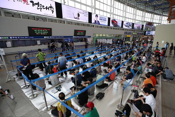 国产av电影精品区一二三区日韩av免费收看 示例图 - 说明文字