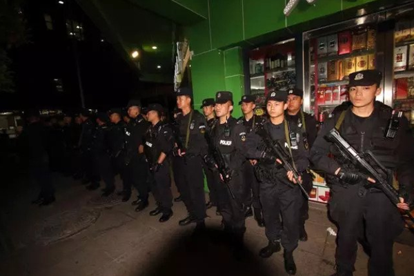 安全找到18游戏入口，避开常见问题和风险的指南 示例图 - 说明文字