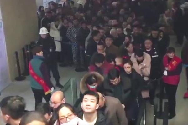 安全找到18游戏入口，避开常见问题和风险的指南 示例图 - 说明文字