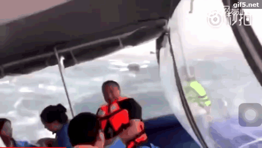 在城市乡村间 gary农民工的奋斗故事 示例图 - 说明文字