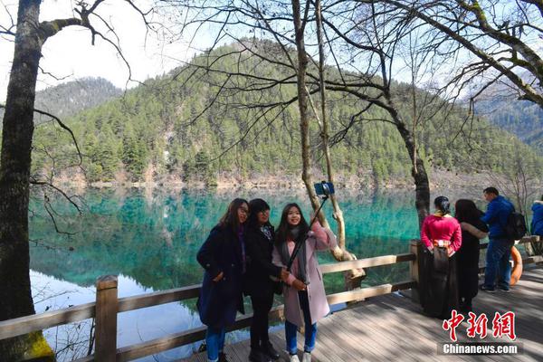 199麻豆up主吐槽盘点，内容绝，我刷了 示例图 - 说明文字