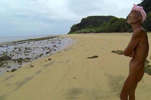 zoomservo兽-科技幻想未来生物 示例图 - 说明文字