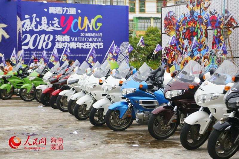 保罗芭芭拉1980年合作-斯顿手颠覆传统流行文化 示例图 - 说明文字