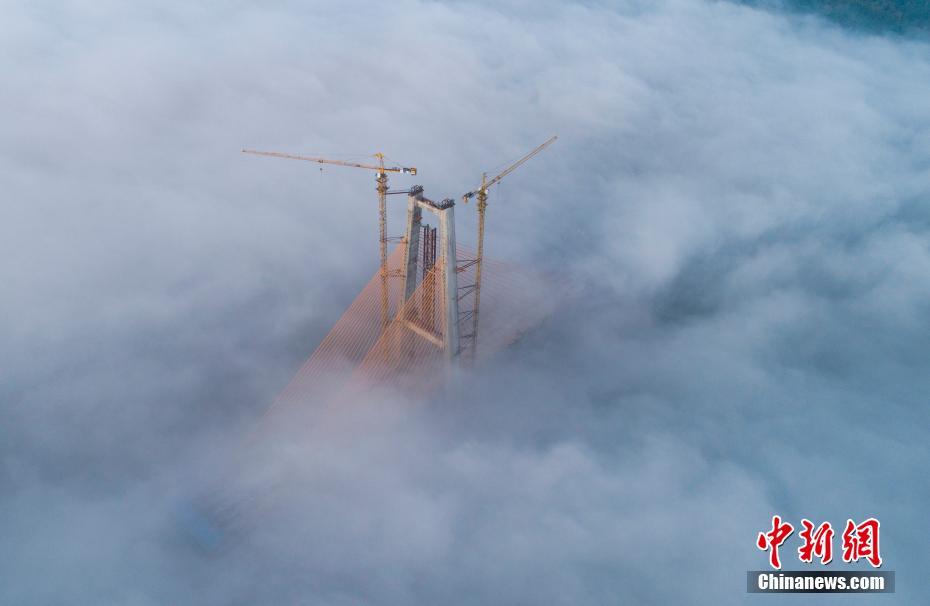 你下水好多下水道高清免费在线观看 示例图 - 说明文字